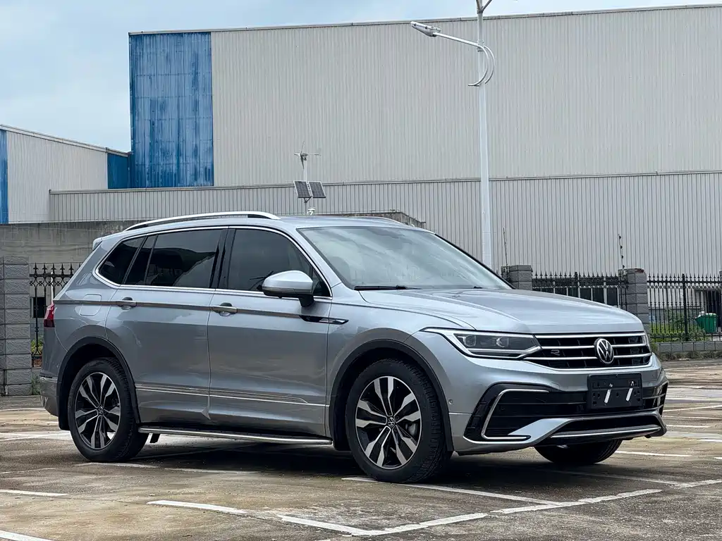 Volkswagen Tiguan L 2022