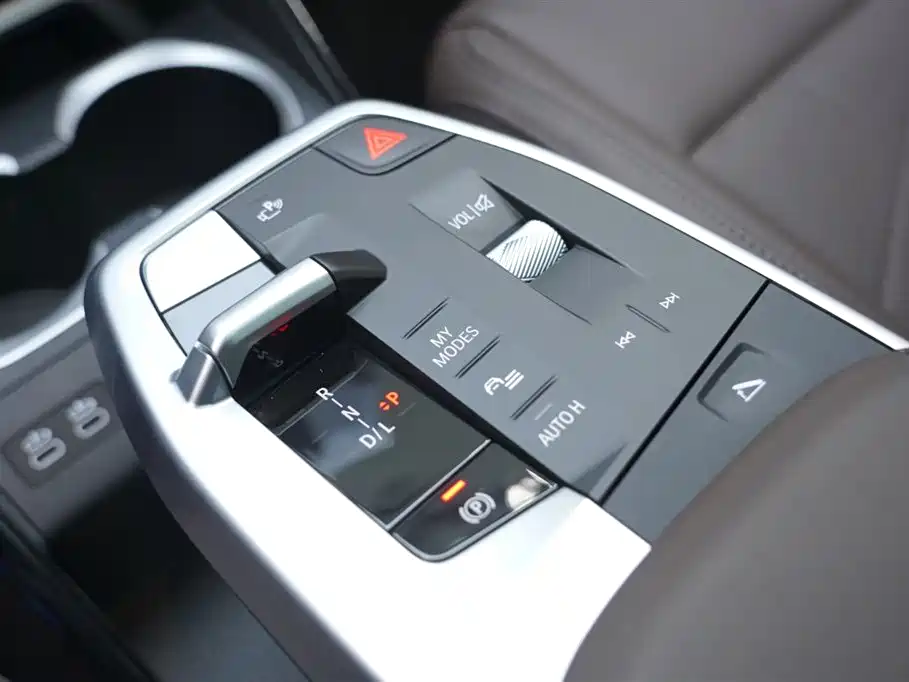 BMW X1 2025 — фото 15