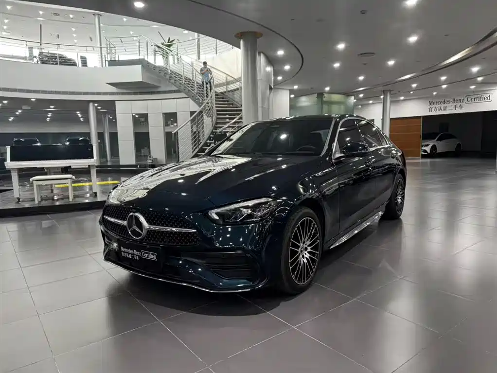 Mercedes-Benz C-Class 2023