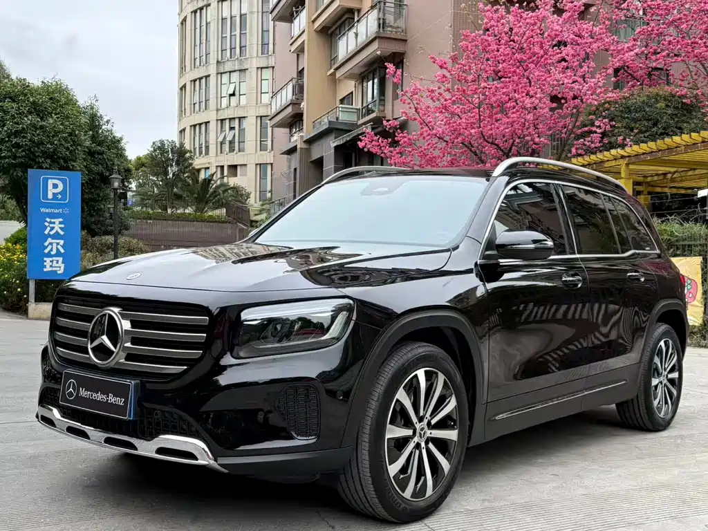 Mercedes-Benz GLB 2025 — фото 34