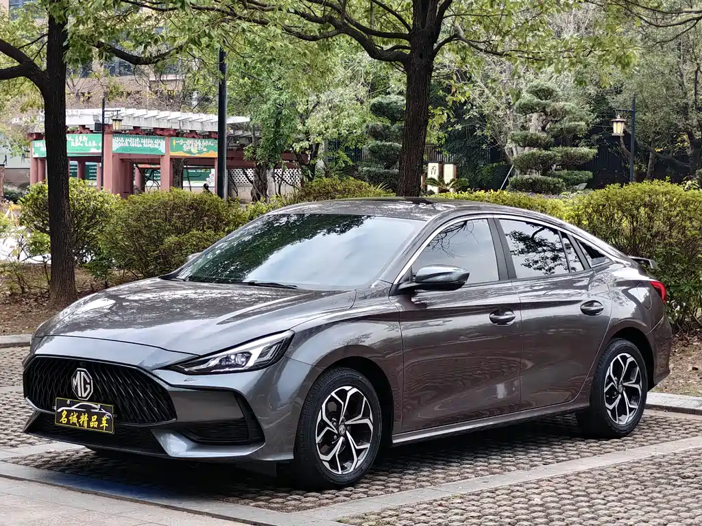 MG MG5 2021