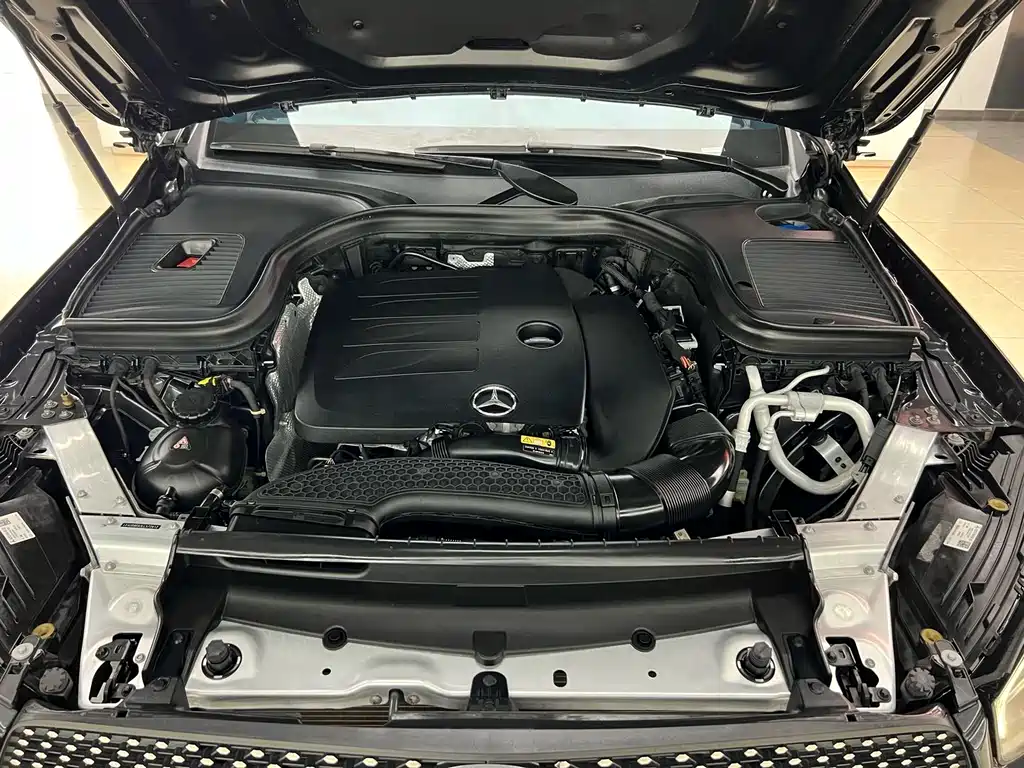 Mercedes-Benz GLC 2020 — фото 24