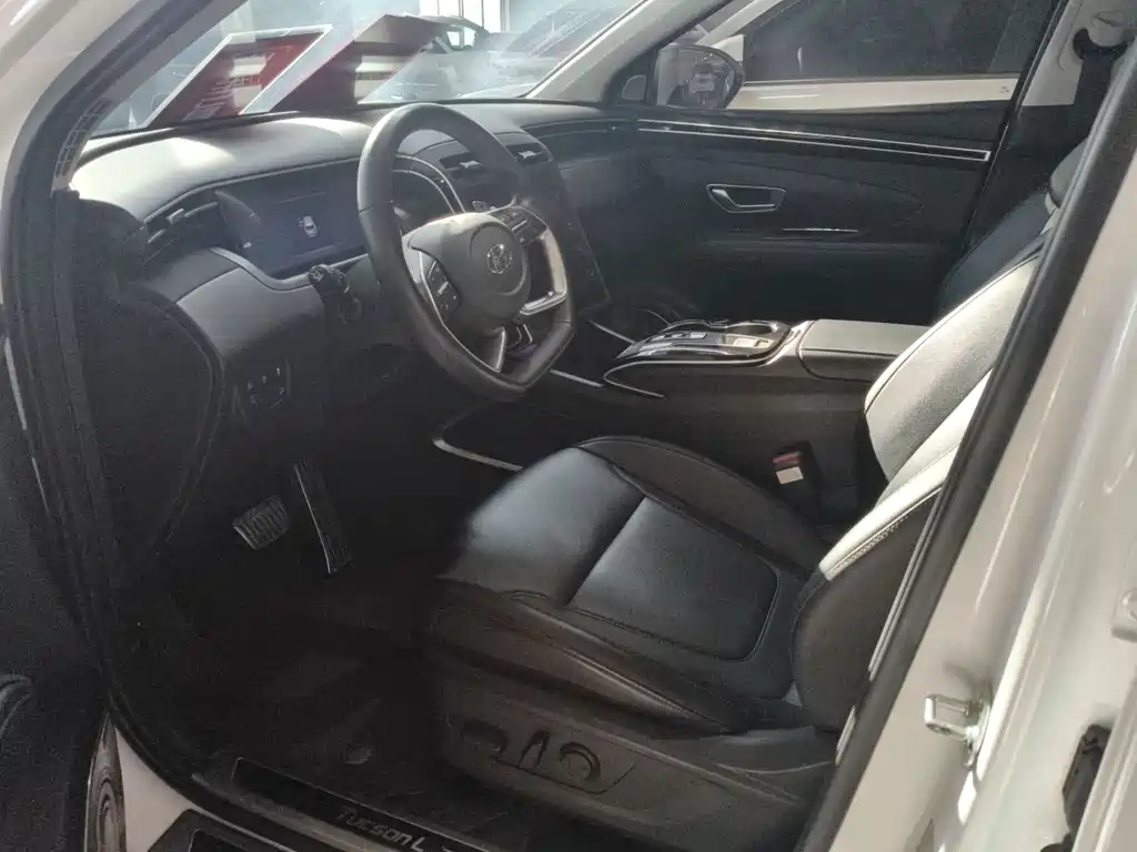Hyundai Tucson 2022 — фото 17