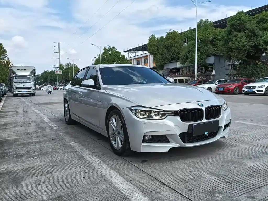BMW 3 Series 2017