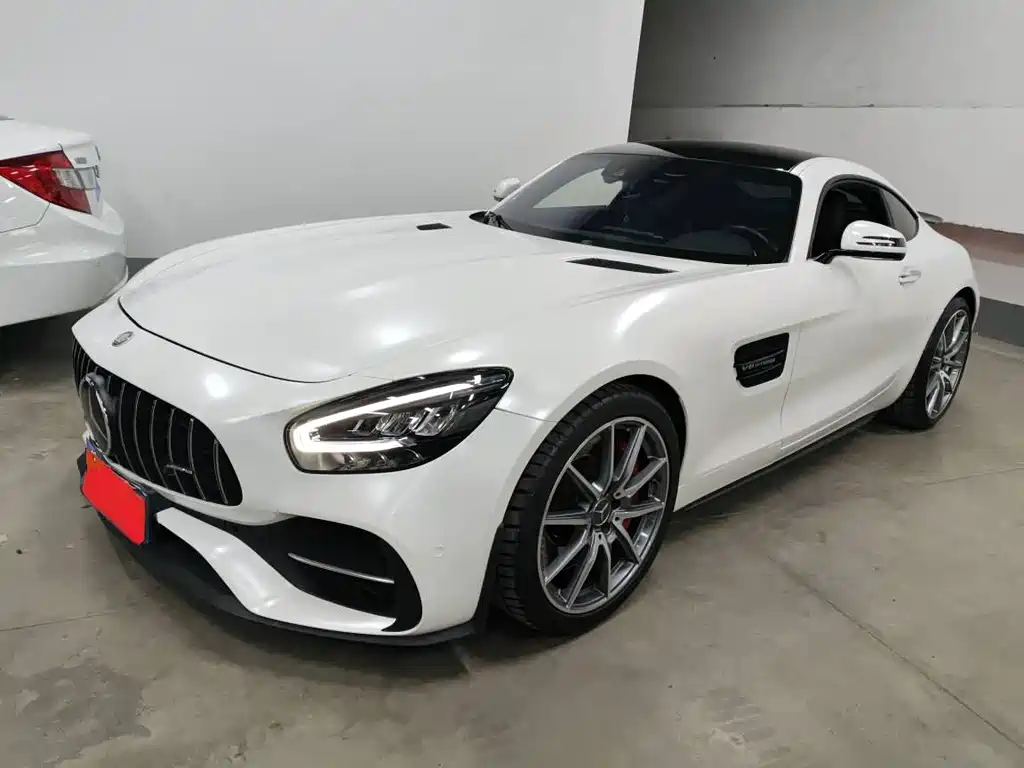 Mercedes-Benz AMG GT 2020 — фото 1