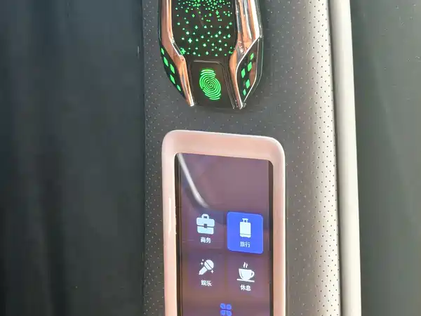 Mercedes-Benz Vito 2024