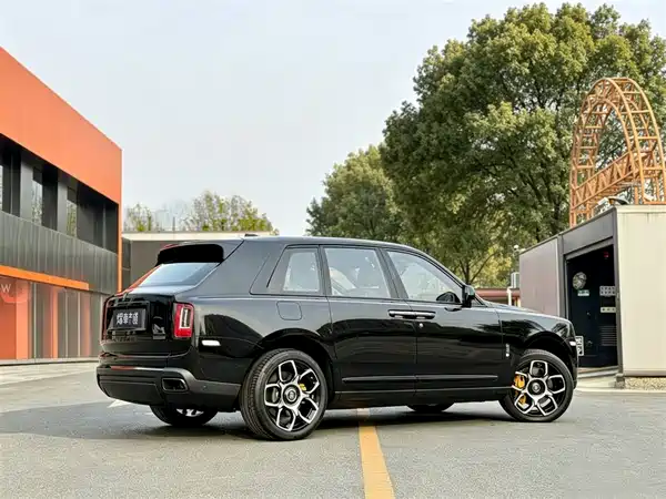 Rolls-Royce Cullinan 2020