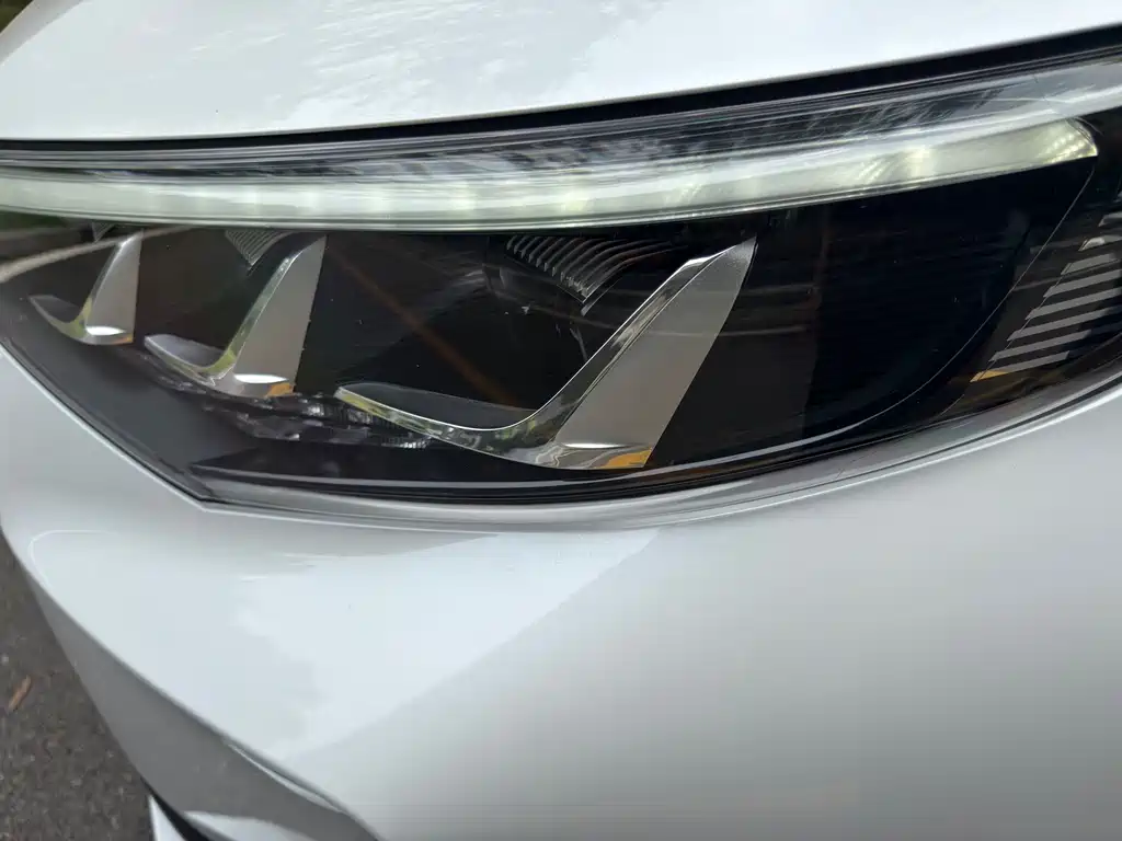 GAC Trumpchi M6 2023 — фото 14
