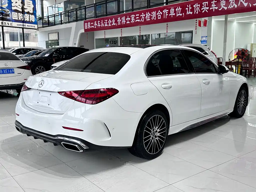 Mercedes-Benz C-Class 2022 — фото 7