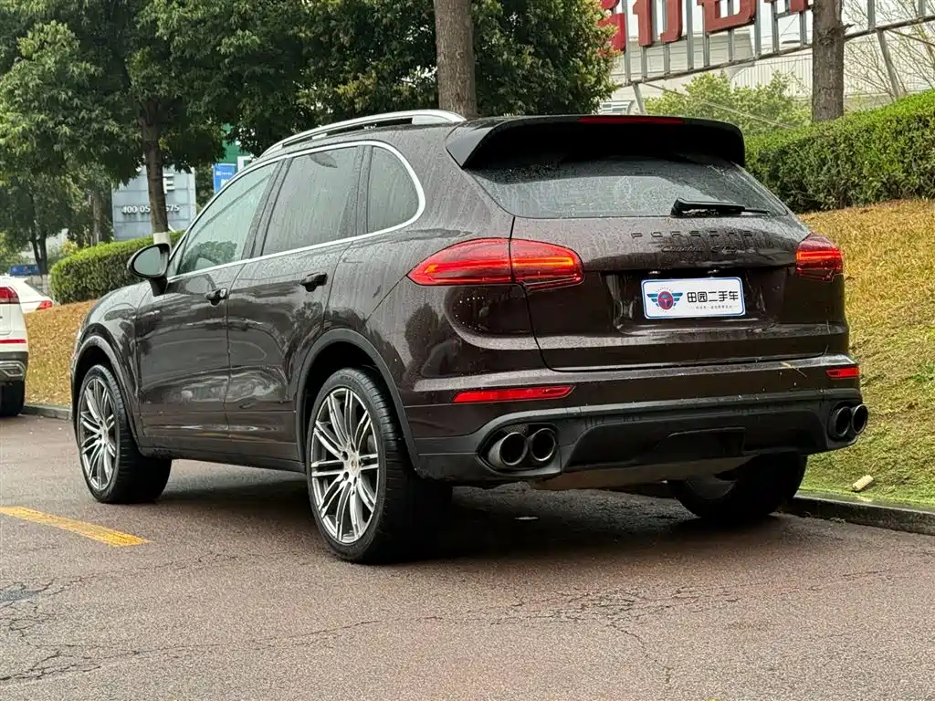 Porsche Cayenne 2016 — фото 4