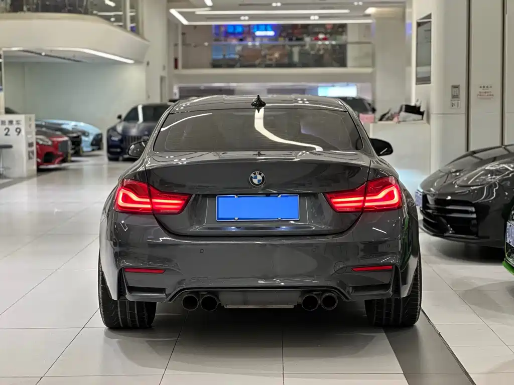 BMW M4 2020 — фото 8