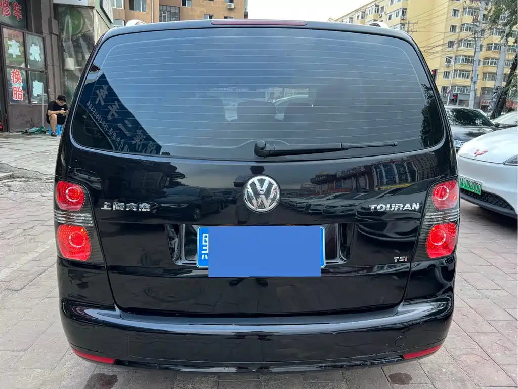 Volkswagen Touran 2014