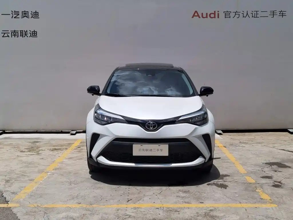 Toyota C-HR 2023 — фото 2