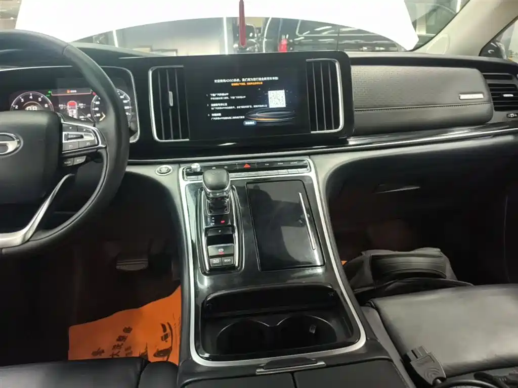 GAC Motor Trumpchi M8 2022 — фото 13