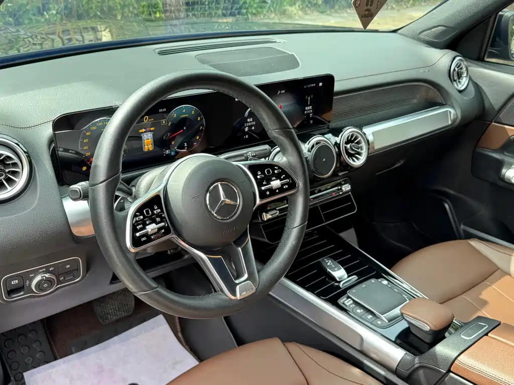 Mercedes-Benz GLB 2022