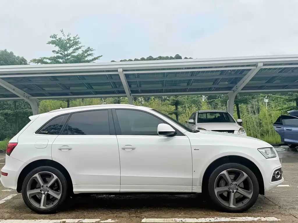 Audi Q5 2015