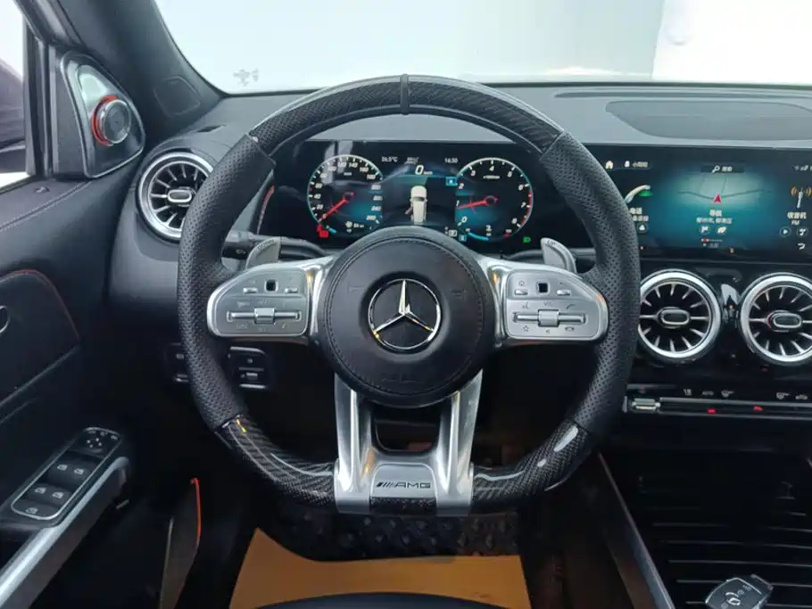 Mercedes-Benz GLB 2021 — фото 15