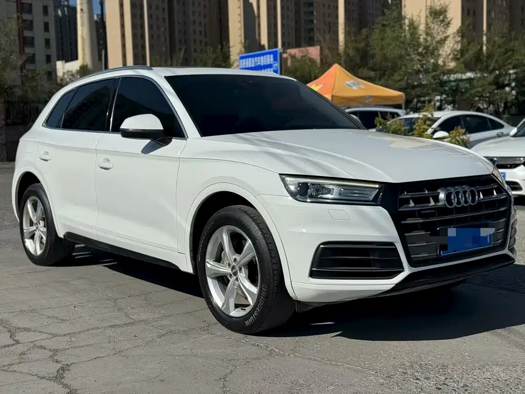 Audi Q5L 2019 — фото 3