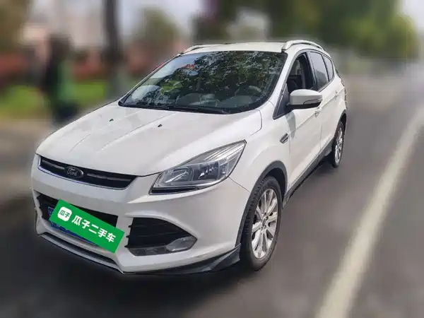 Ford Kuga 2015