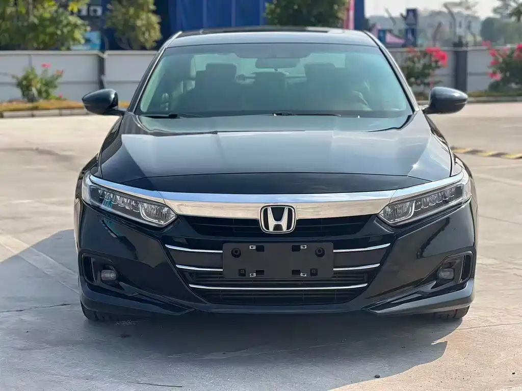 Honda Accord 2021 — фото 2