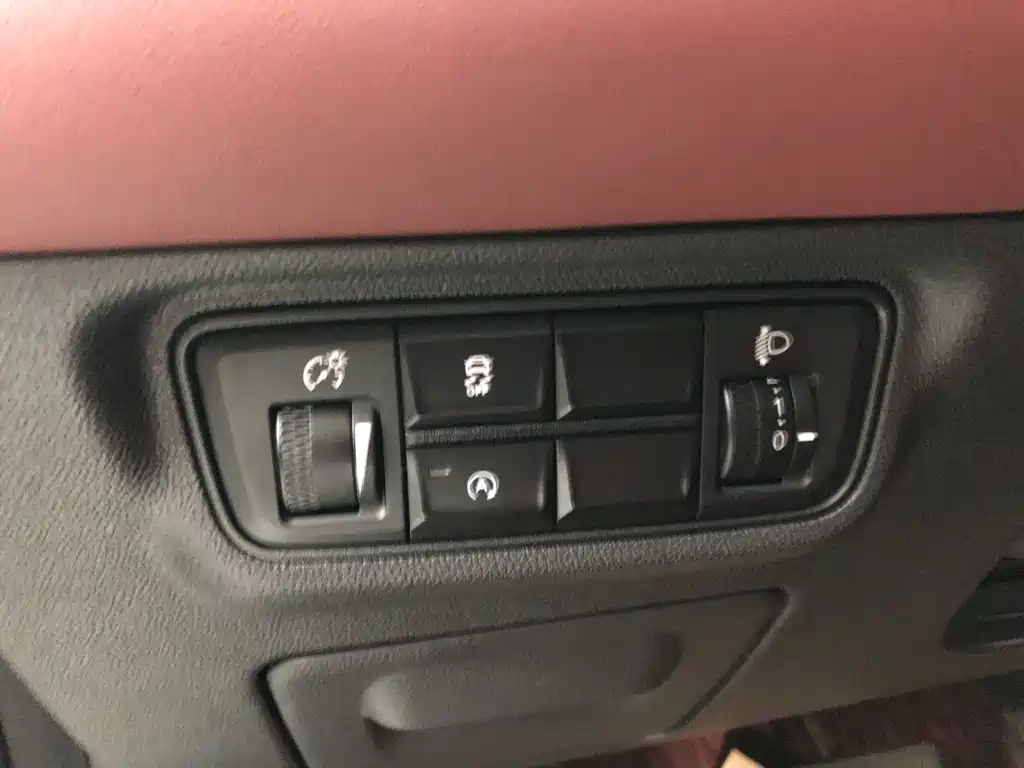Changan CS85 COUPE 2019 — фото 22