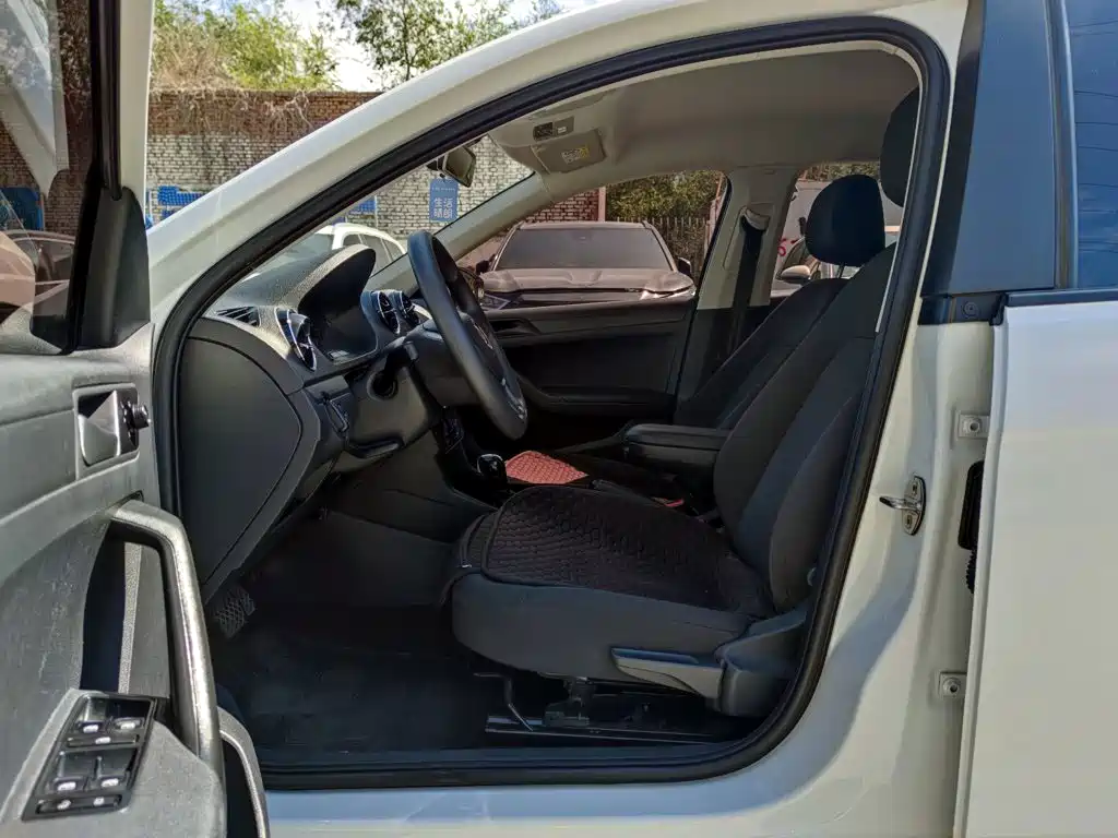 Volkswagen Jetta 2019