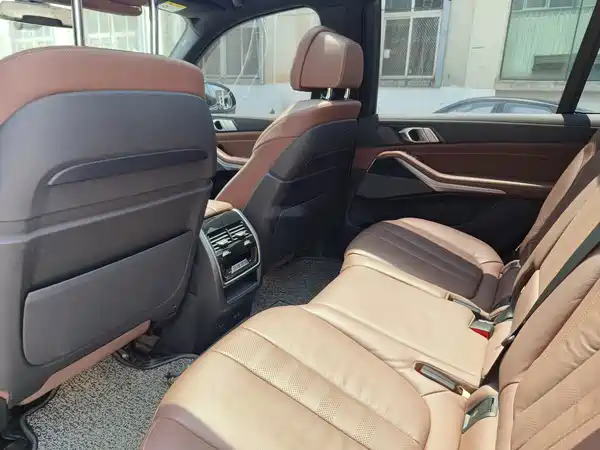 BMW X7 2020