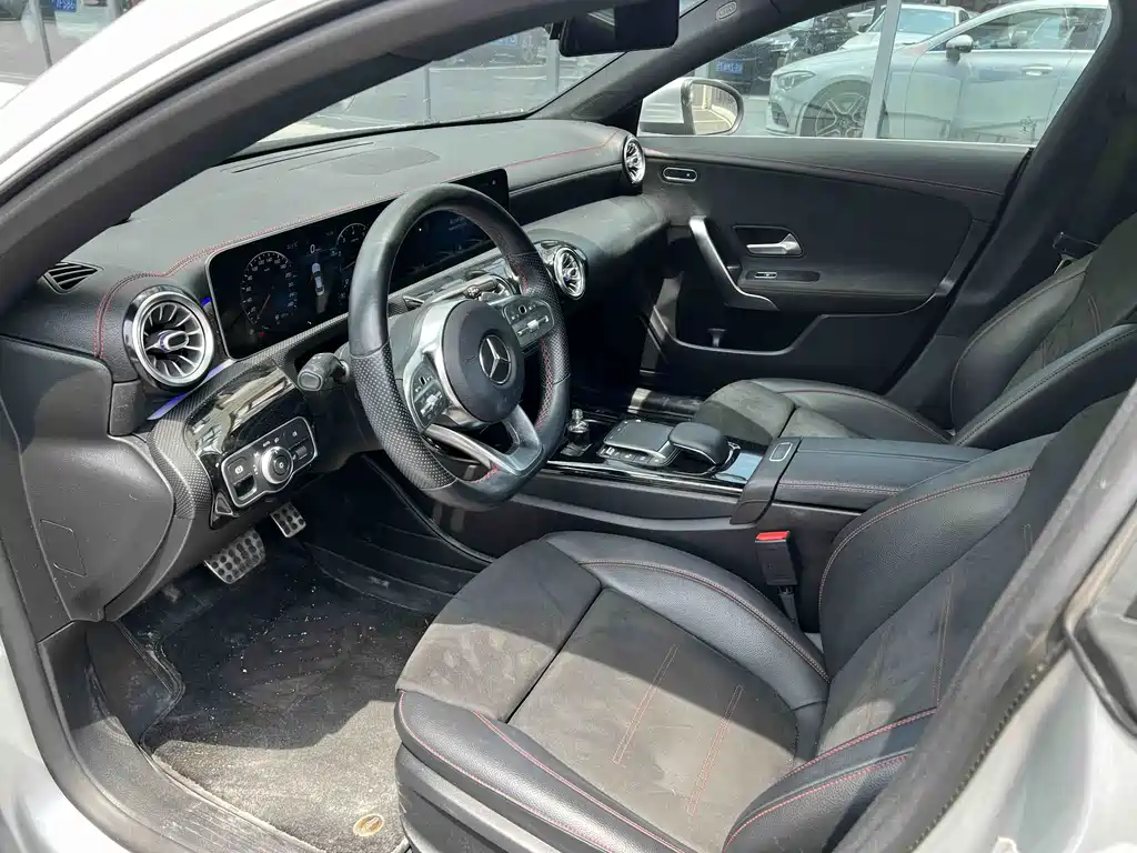 Mercedes-Benz CLA 2020 — фото 5