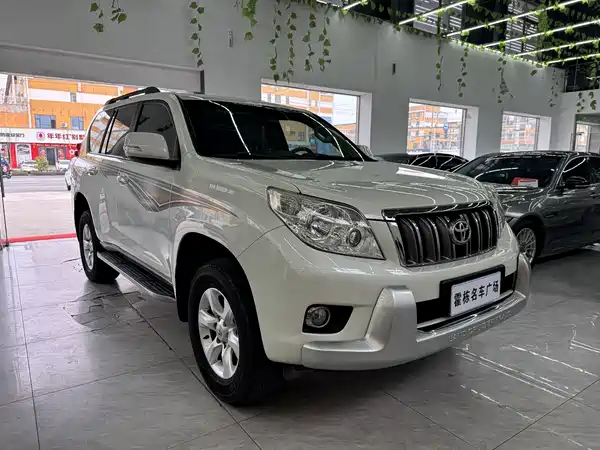 Toyota Prado 2010