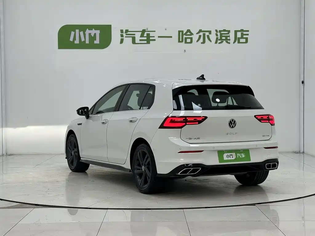 Volkswagen Golf 2022