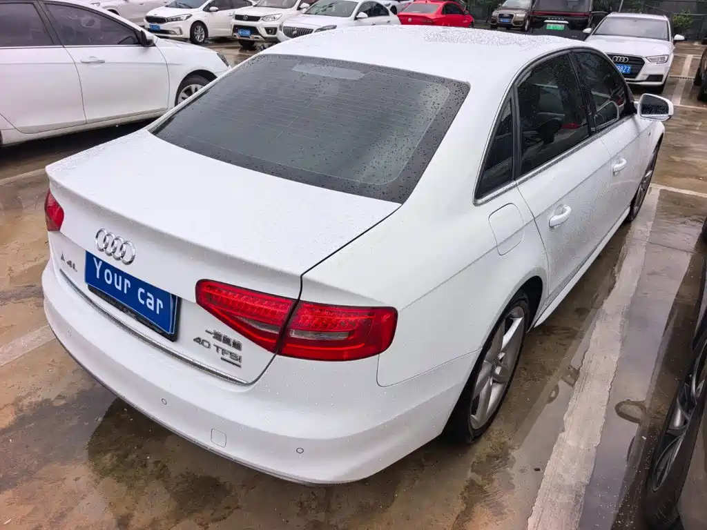 Audi A4L 2014