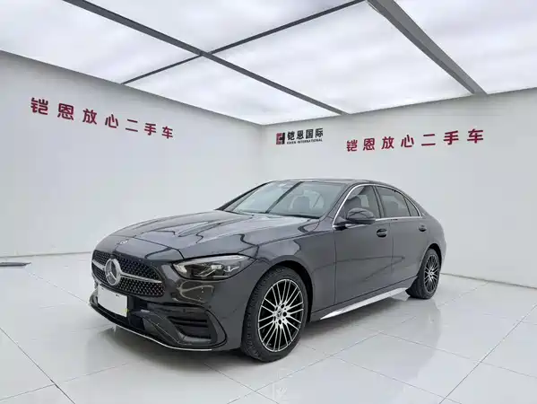 Mercedes-Benz C-Class 2023