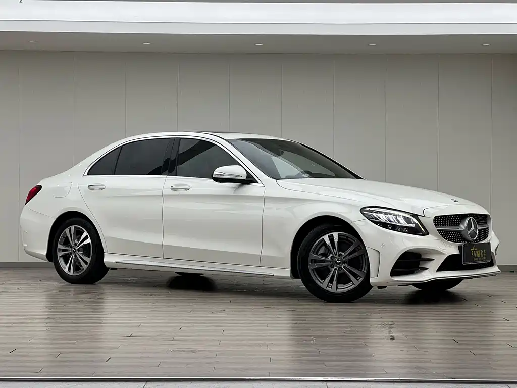 Mercedes-Benz C-Class 2018