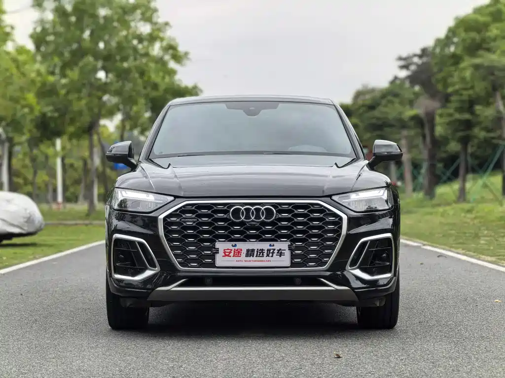 Audi Q5L Sportback 2022 — фото 2