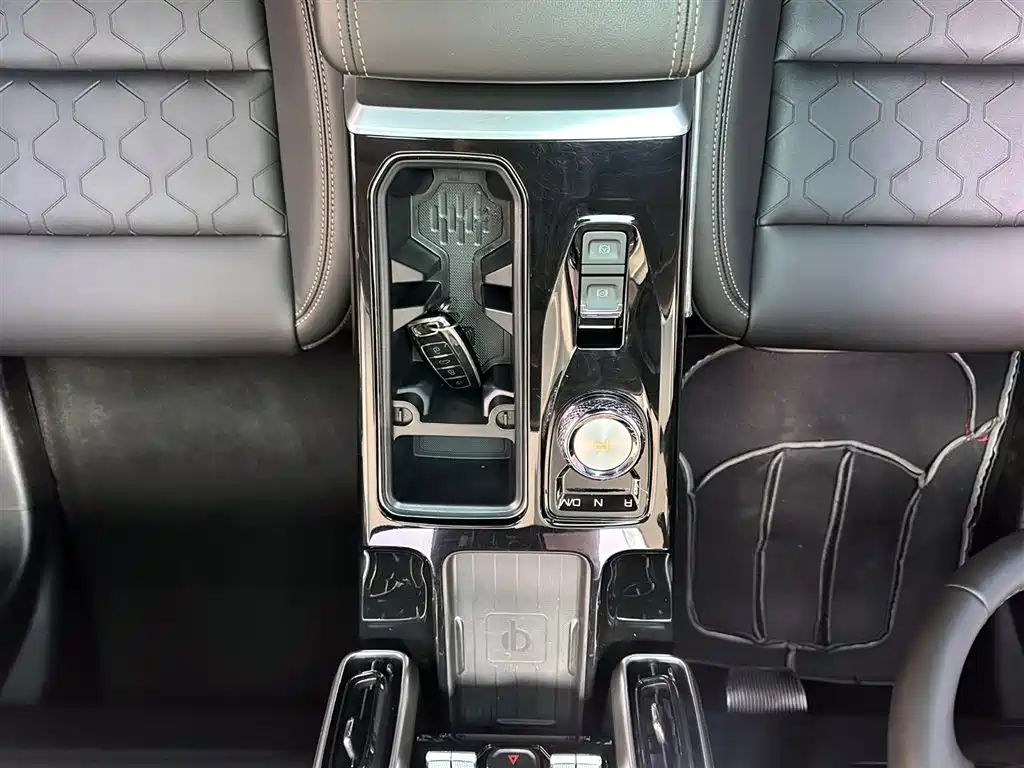 Haval Big Dog 2022 — фото 15