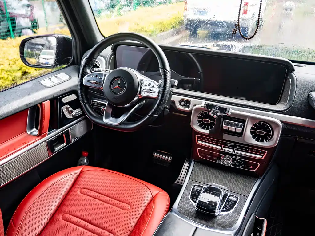 Mercedes-Benz G-Class 2023 — фото 10