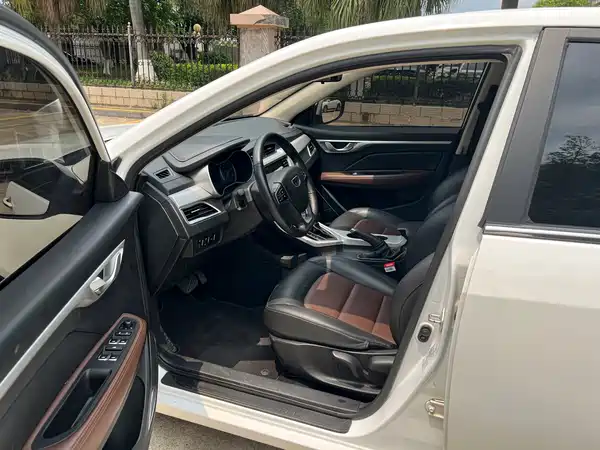 Geely Vision 2018