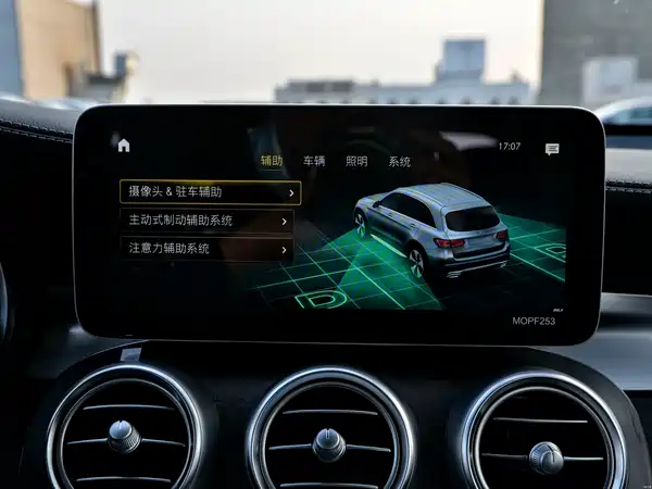 Mercedes-Benz GLC 2021