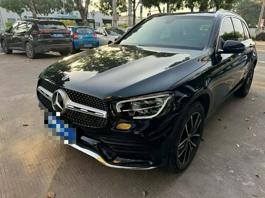 Mercedes-Benz GLC 2021 — фото 1