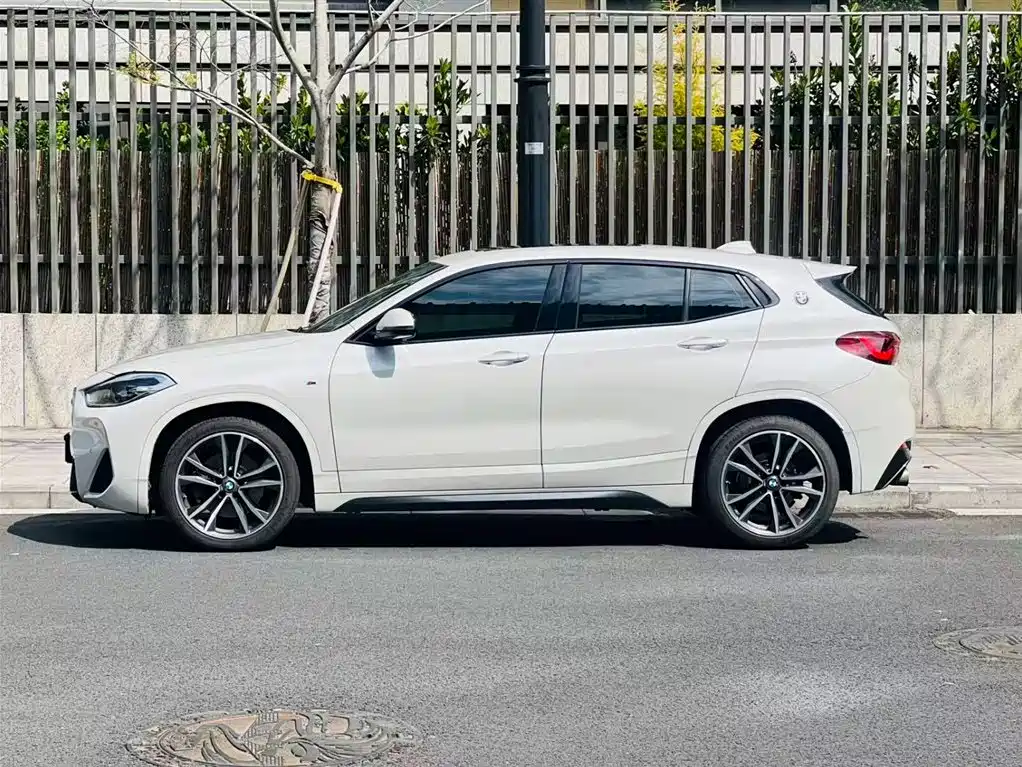 BMW X2 2020 — фото 2