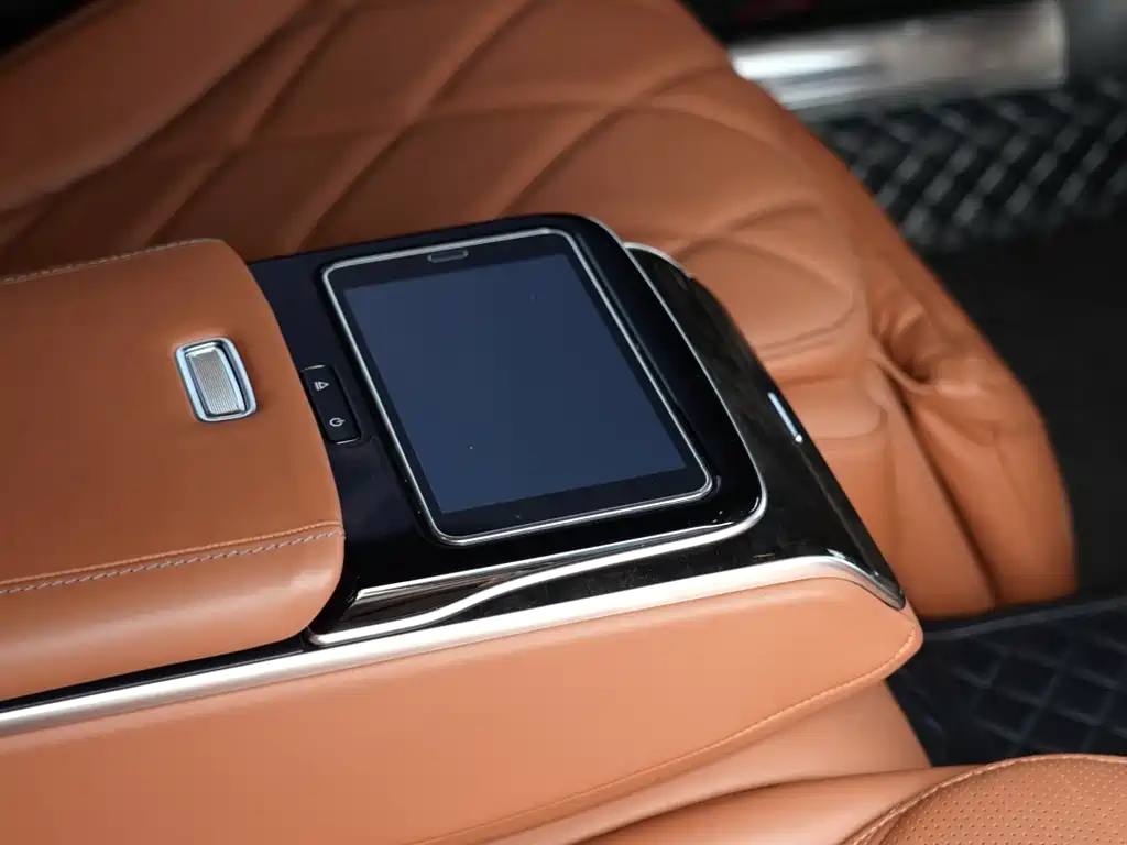 Mercedes-Benz S-Class 2023 — фото 12