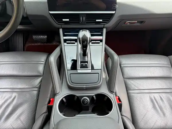 Porsche Cayenne 2019
