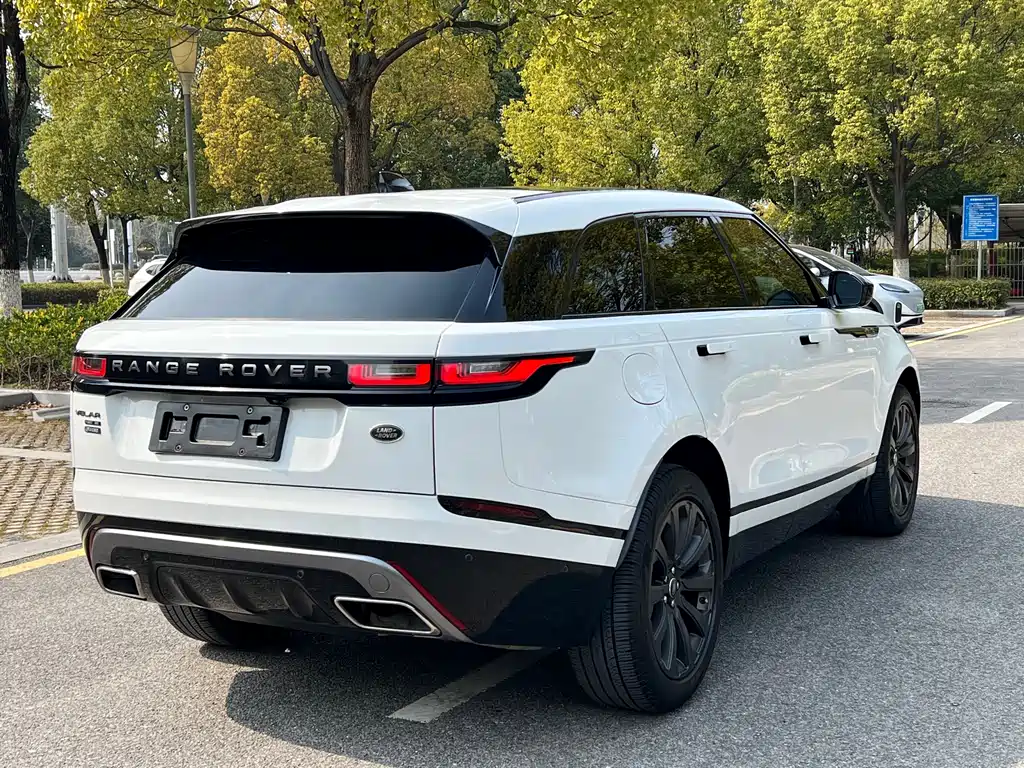 Land Rover Velar 2020 — фото 6