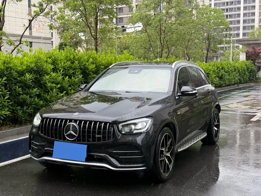 Mercedes-Benz GLC AMG 2020 — фото 1