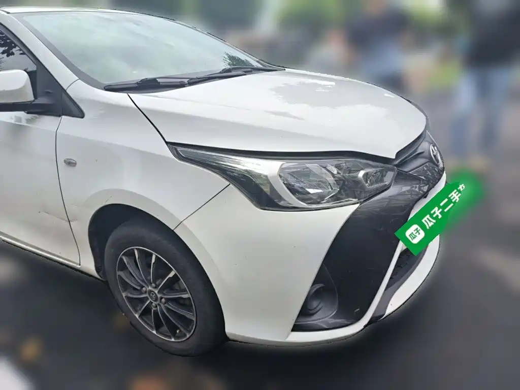 Toyota Yaris L 2019 — фото 3