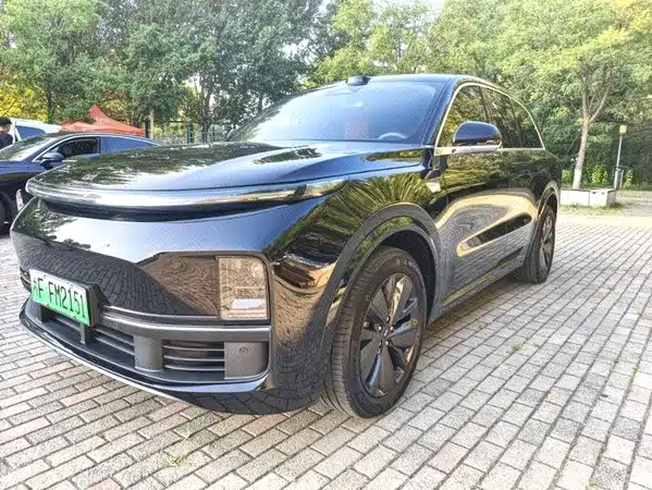 Li Auto L8 2026