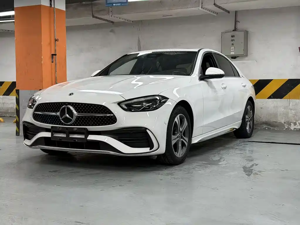 Mercedes-Benz C-Class 2022