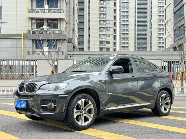 BMW X6 2012