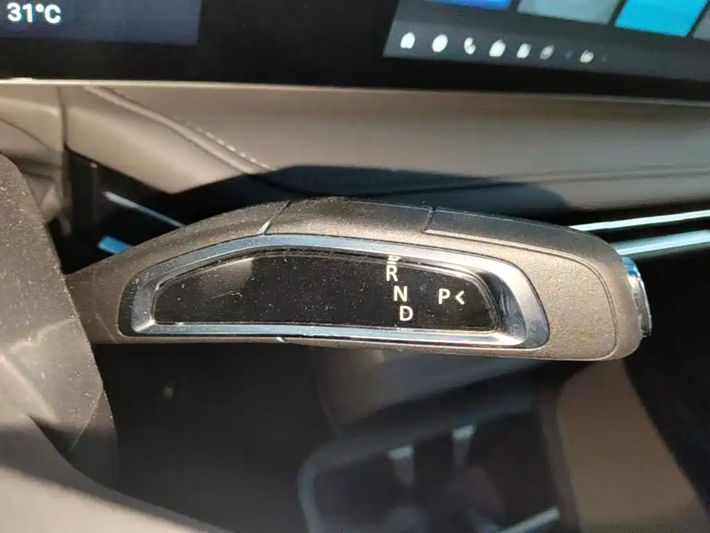 Maxus Everyone 7 2025 — фото 14