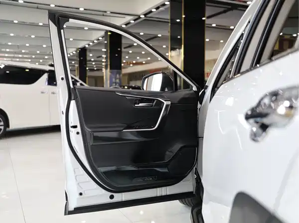 Toyota RAV4 2022